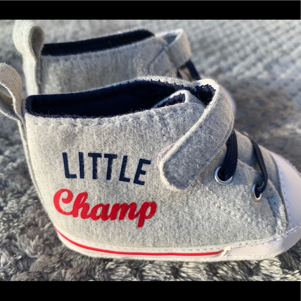 Carter’s Little Champ NB Baby Sneakers